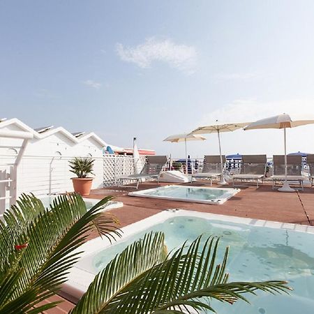 Riccione Beach Hotel - Enjoy Your Summer -Beach Village Incluso Eksteriør bilde